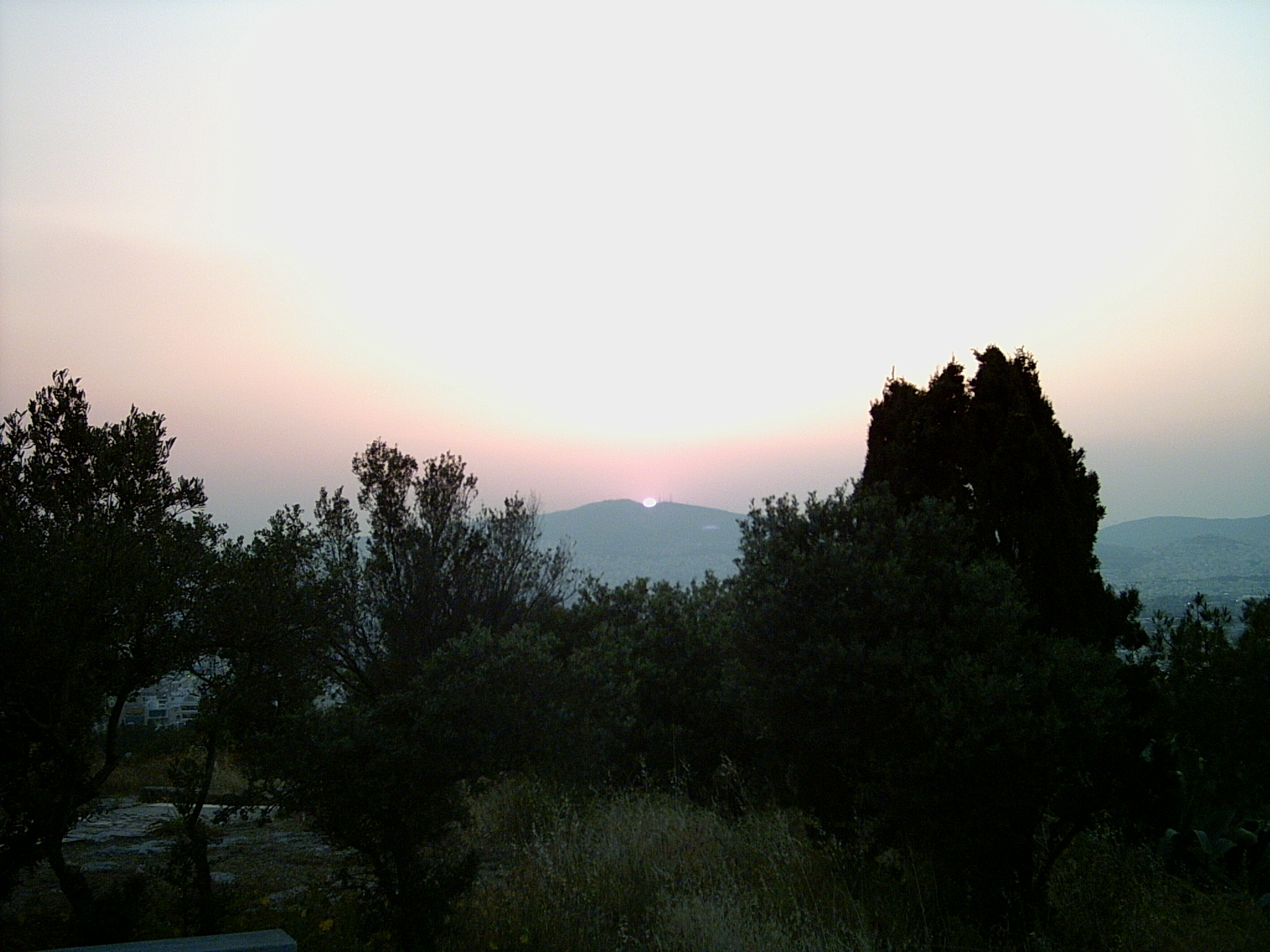 Athény květen 2006 západ Slunce 266.jpg